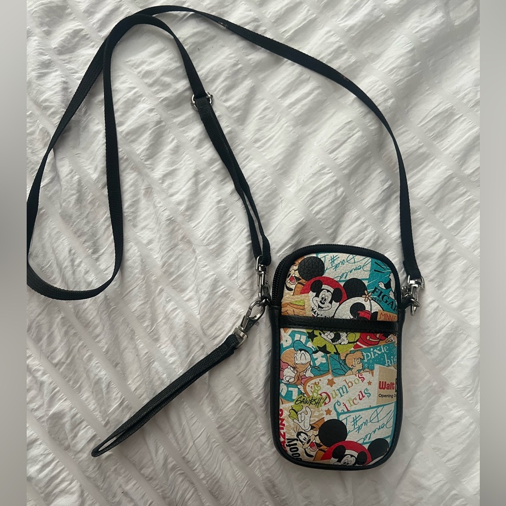 Disney parks tech Crossbody Phone Bag